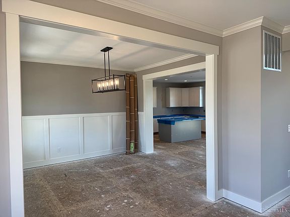 3rd image of 4784 Aspen Dr