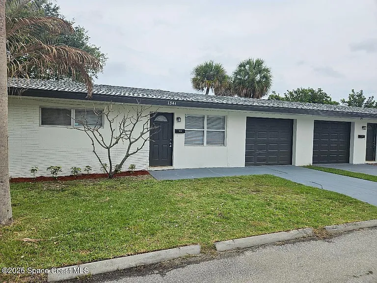 1341 S Patrick Dr — Photo 2
