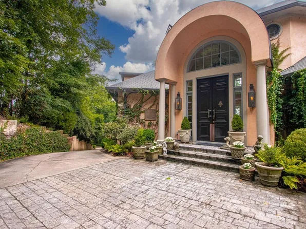 25 Overlook Cir, Little Rock, AR 72207