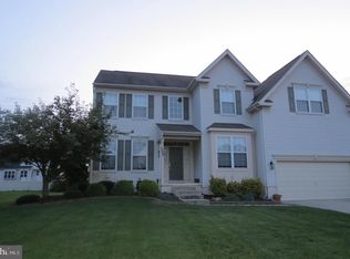 1005 Woodhill Ct, Williamstown, NJ 08094