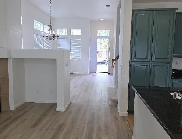 249 Oxburough Dr — Photo 14