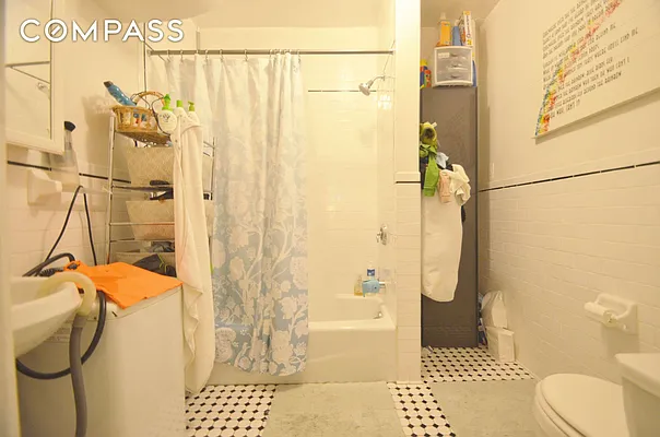 Rented by Compass | media 11