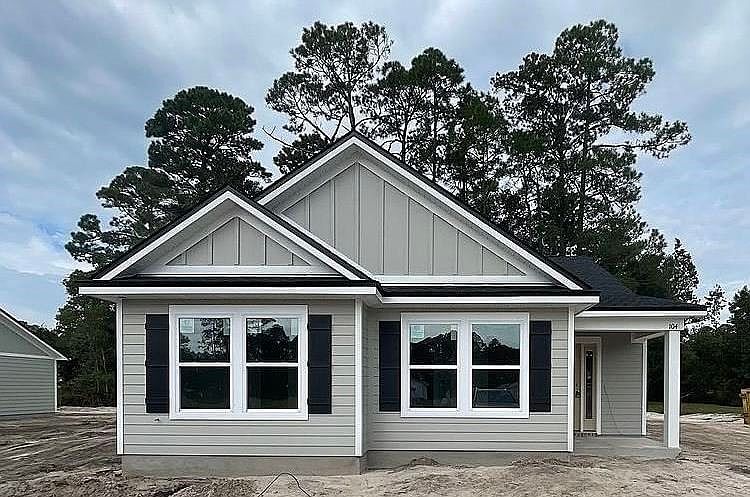 1st image of 104 Orange Ave