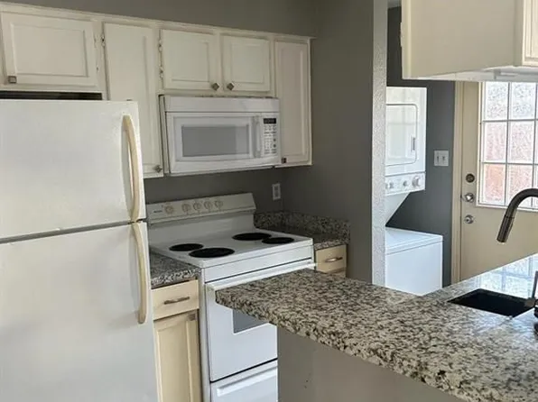 3100 Jeanetta St APT 1001, Houston, TX 77063