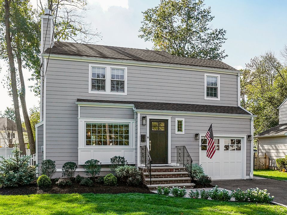 1st image of 256 Woodland Ave
