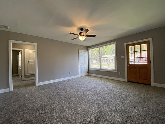2nd image of 813 E Gage Ave
