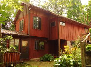 660 Grand Ave, Center City, MN 55012