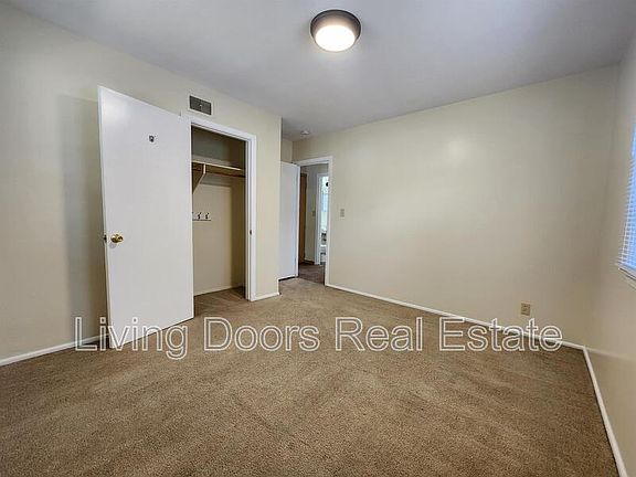 4th image of 4345 Lenox Ave