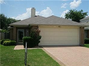 1st image of 609 Chapel Pl