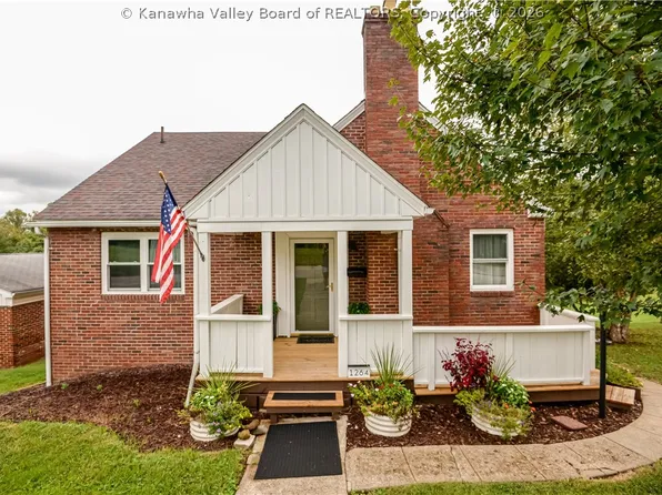 1264 Highland Dr, Saint Albans, WV 25177