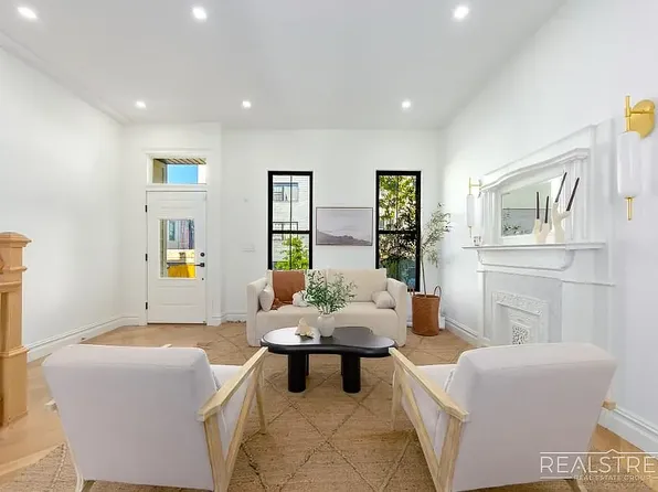 16 Goodwin Place image 1 of 23