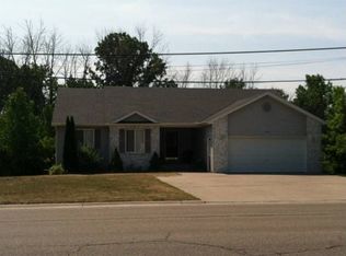 3497 N River Rd, Fort Gratiot, MI 48059