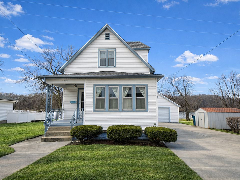 1st image of 1903 W 1st St