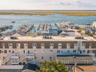 221 87th St #202, Sea Isle City, NJ, 08243