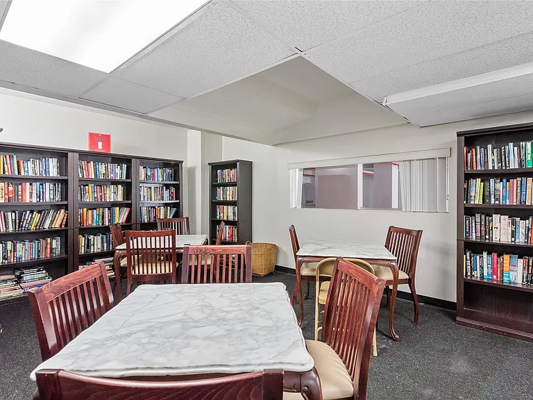4010 Galt Ocean Dr #312 — Photo 32