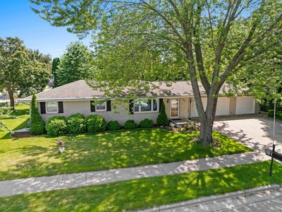 707 E Florida Ave, Little Chute, WI, 54140