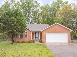 520 Sandhill Rd, La Vergne, TN 37086