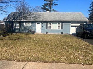 661 Locust Rd, Warminster, PA 18974