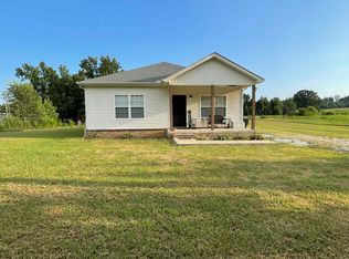 628 Penny Lap Ln, Tuscumbia, AL 35674