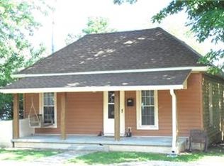 203 E County Line Rd, Edinburgh, IN 46124