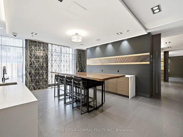30 Nelson St #312 — Photo 31