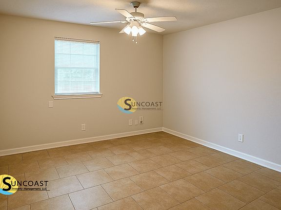 5th image of 6718 Gaspar Cir W