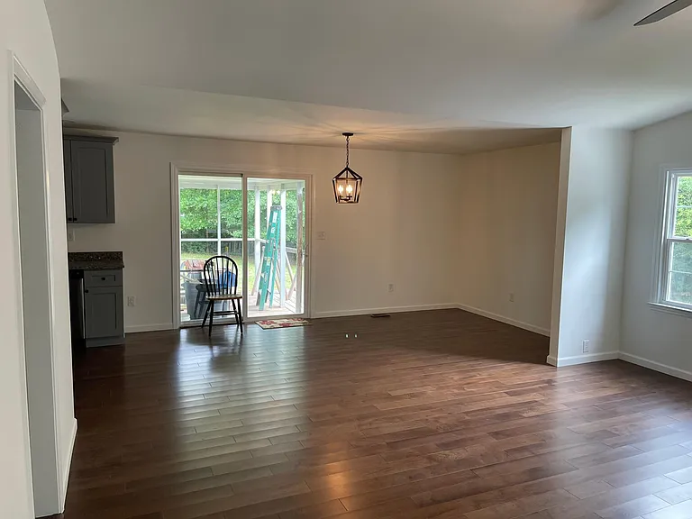 1507 Fort Hill Dr — Photo 6