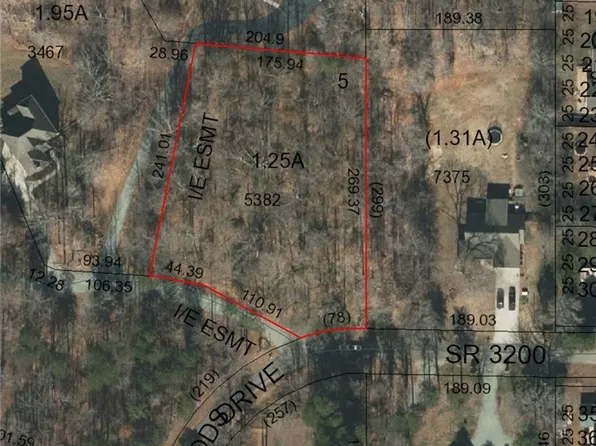 116 Huntington Trl, Lexington, NC 27295