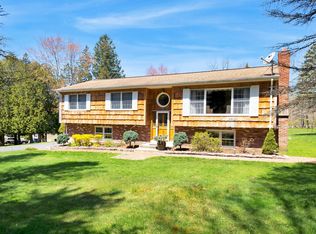 38 Lakeview Rd, North Salem, NY 10560