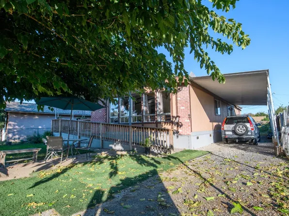 430 Thrasher Ave, Modesto, CA 95354