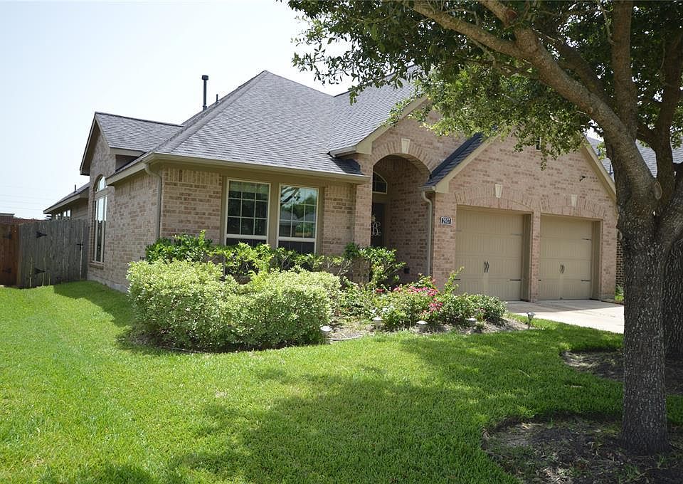 1st image of 2907 Driftwood Bend Dr