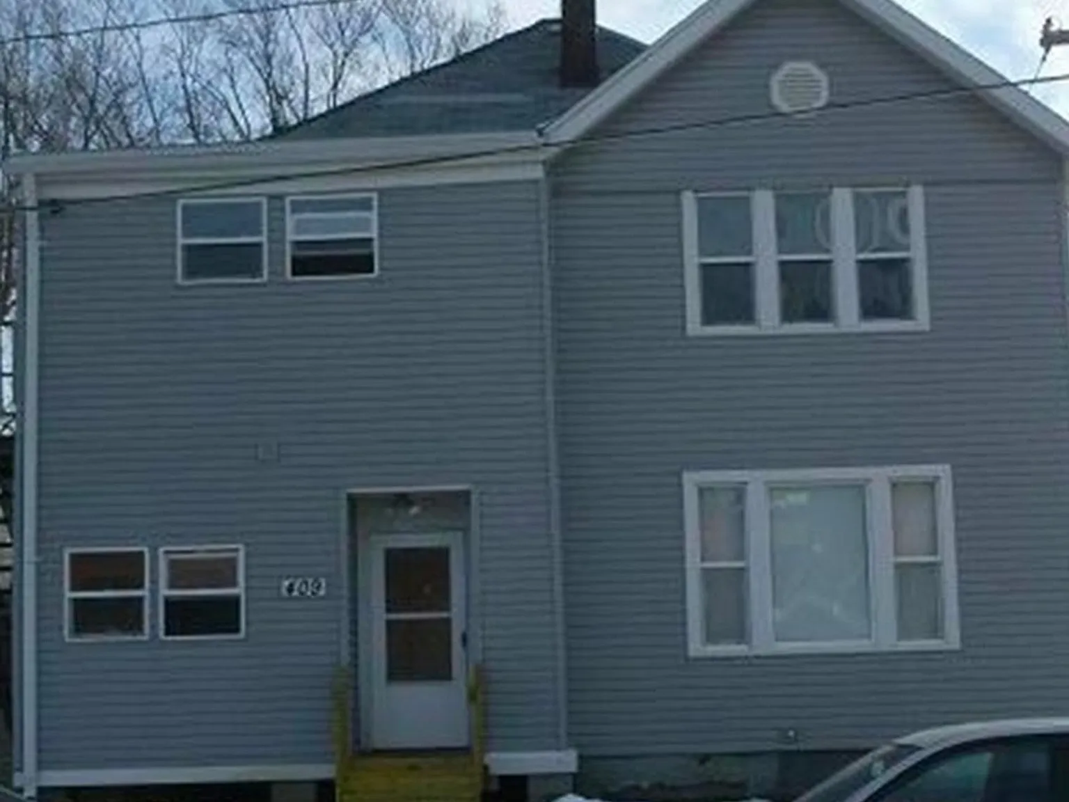 409 — Photo 3