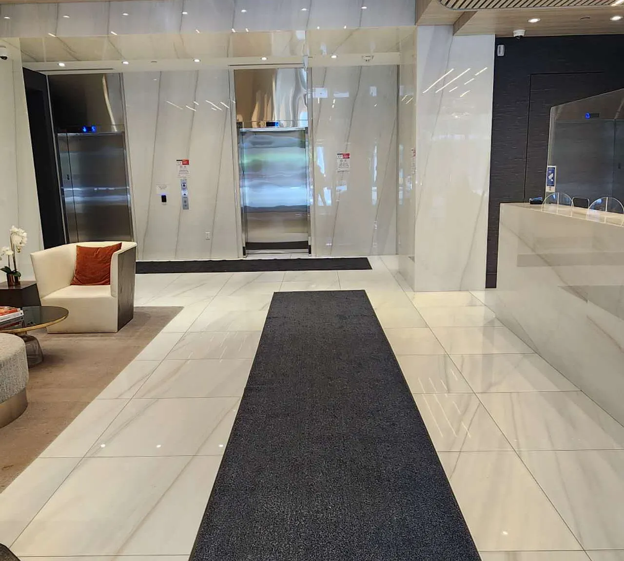 1 bed, $2,300 — Photo 3