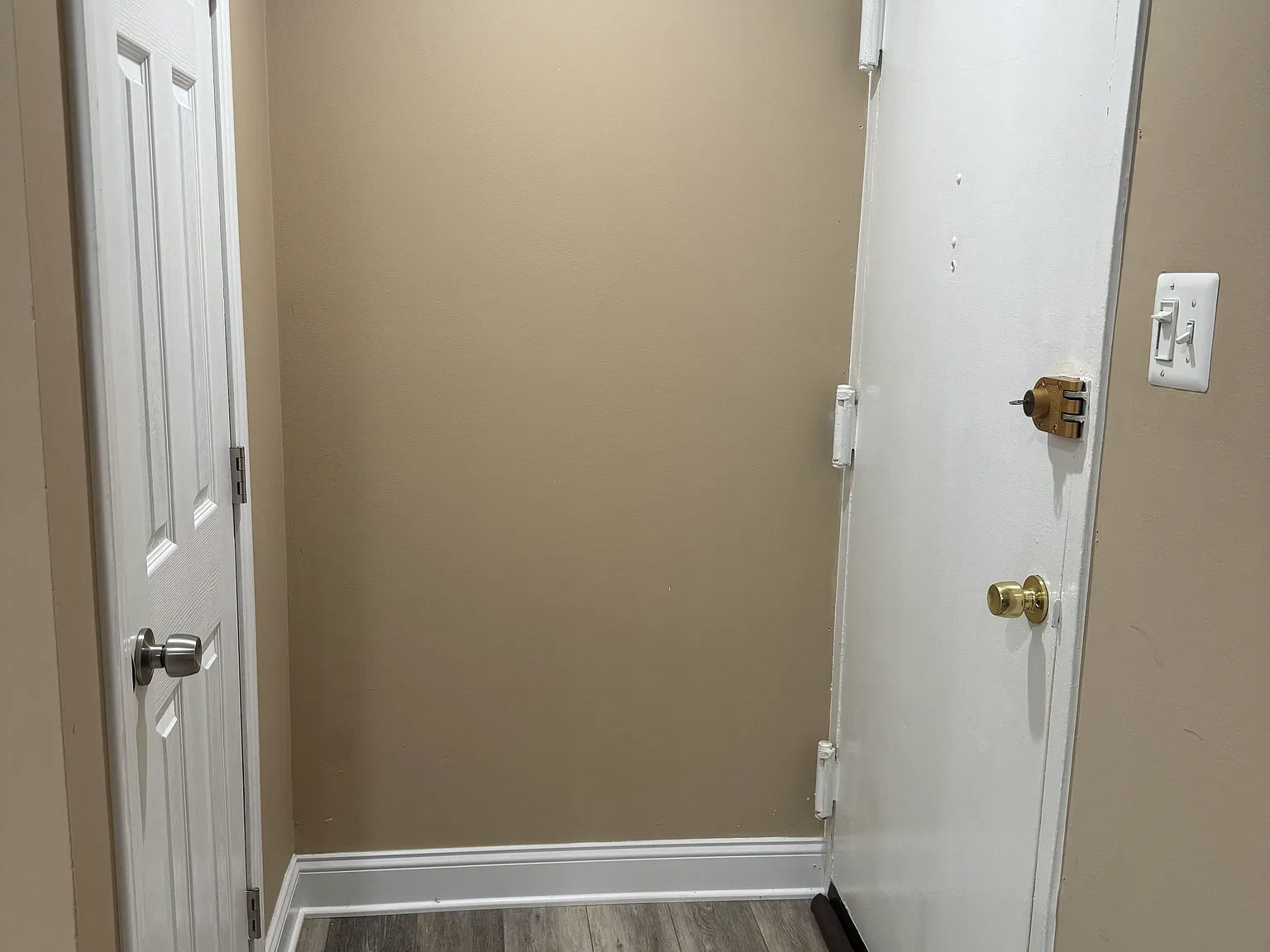 1 bed, $2,200 — Photo 2