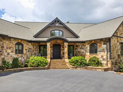 871 Garnet Rock Trail, Highlands, NC, 28741