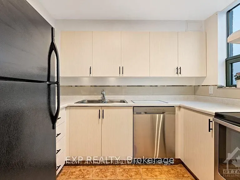 1440 Heron Rd #410 — Photo 18