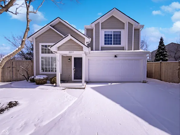 2257 Grand Fir Dr, Greenwood, IN 46143