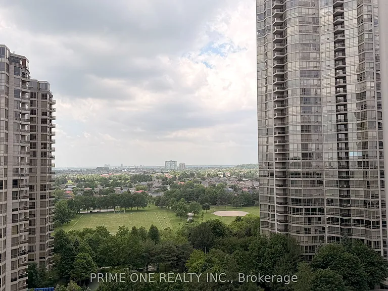 25 Kingsbridge Garden Cir #1421 — Photo 19