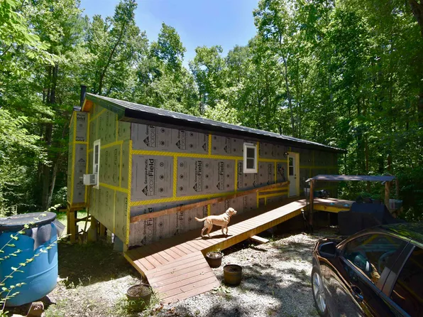 1625 S County Rd #900-S, Oakland City, IN 47660