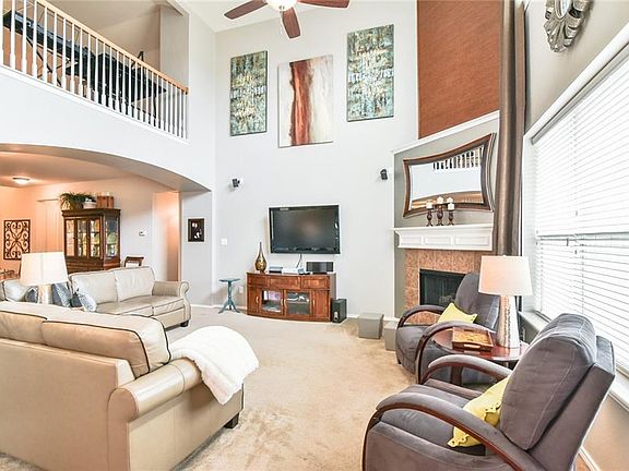 5th image of 2767 Sunvalley Dr