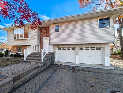 8 Sunburst Drive, Rocky Point, NY, 11778