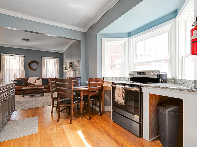 2803 W Grace St #A — Photo 14
