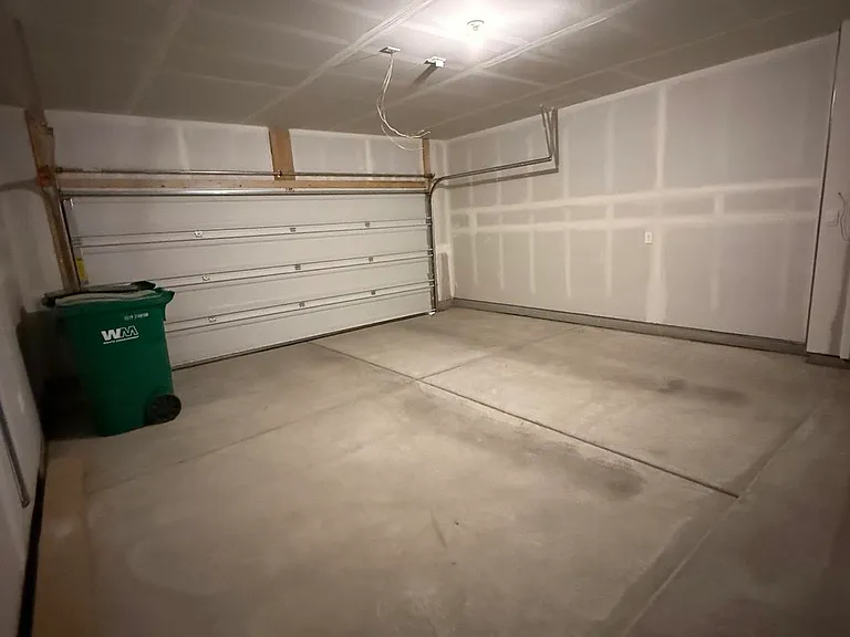 3181 Tazanita Loop SE — Photo 13