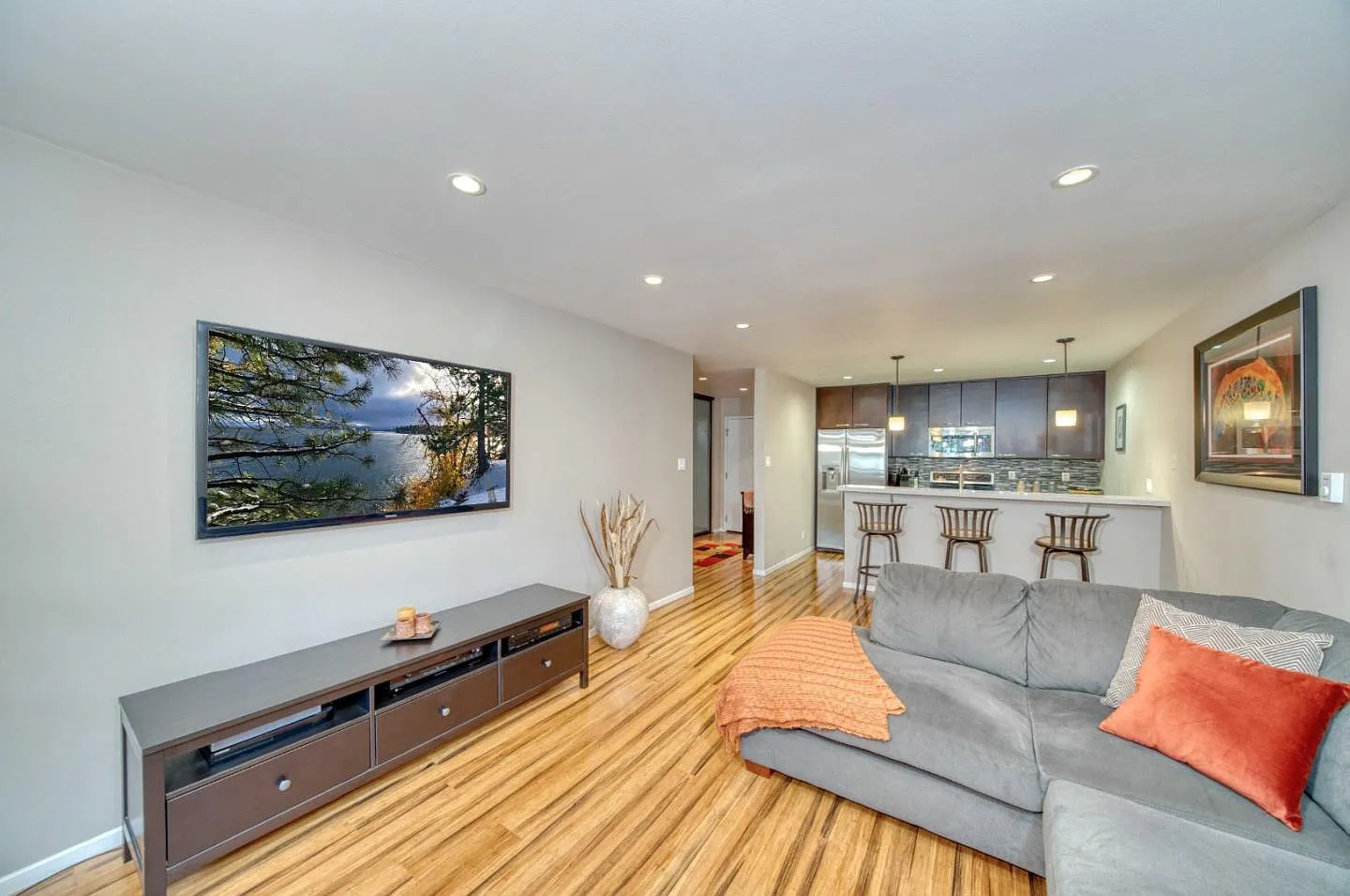 Shelter Creek Ln, San Bruno — Photo 2
