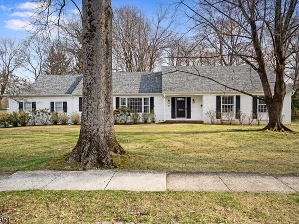7 Village Rd, Florham Park, NJ 07932