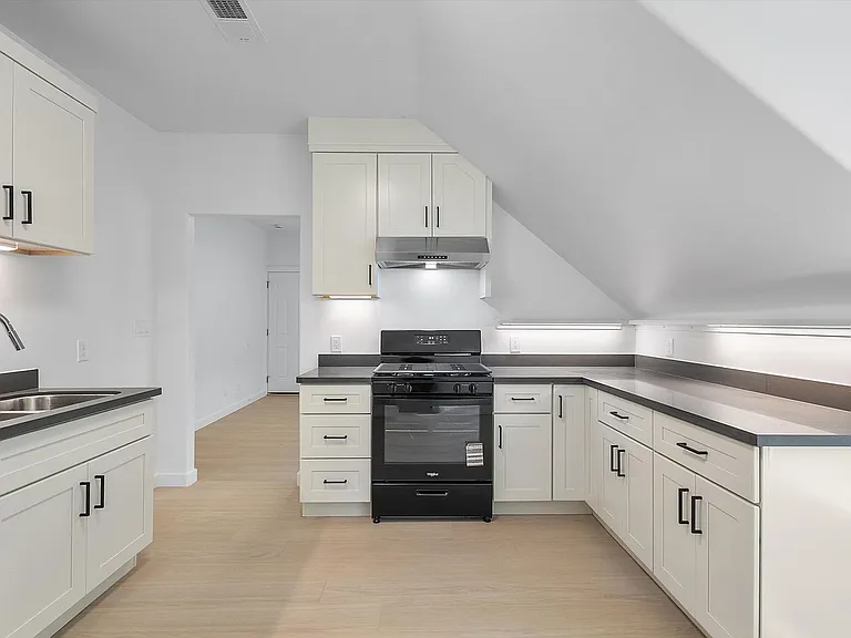 1531 Lafayette St -LU- — Photo 10