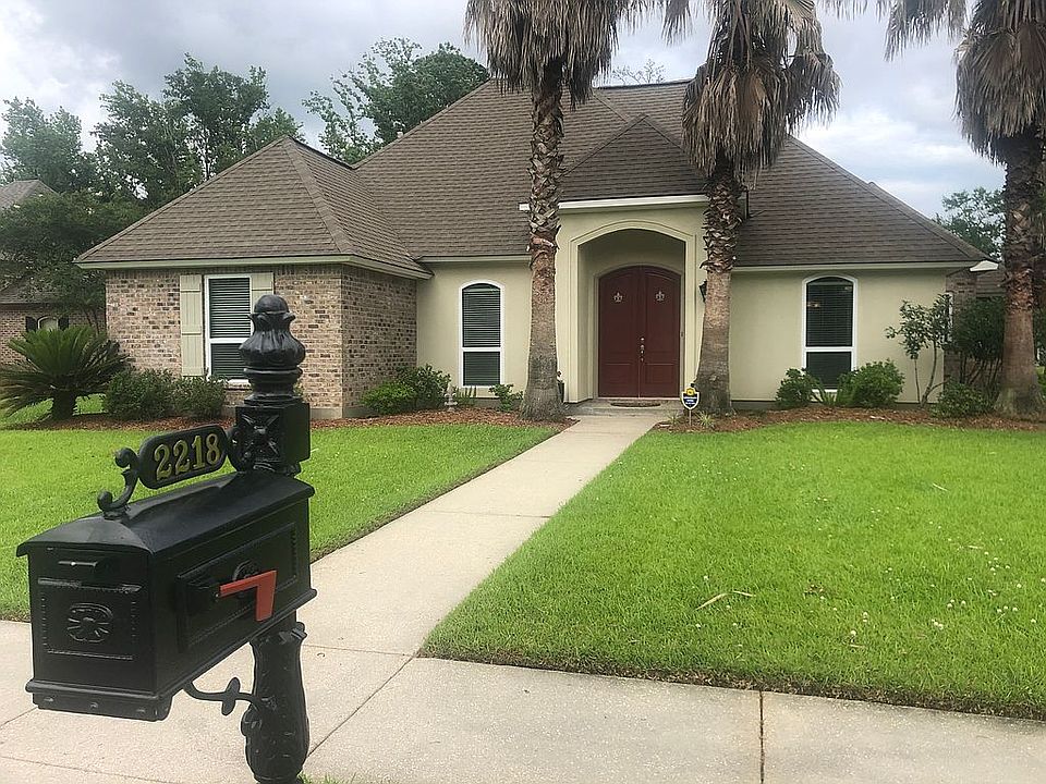 1st image of 2218 N Twin Circle Ave