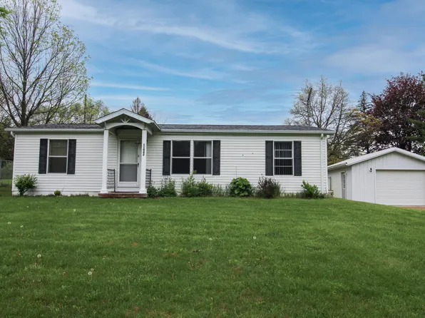 11082 Elizabeth Dr, Three Rivers, MI 49093