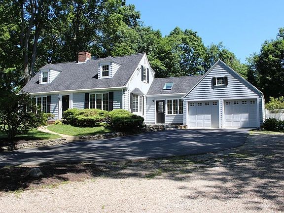 3rd image of 130 Essex St