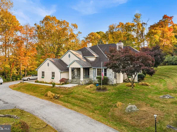 4914 W Chester Pike, Newtown Square, PA 19073